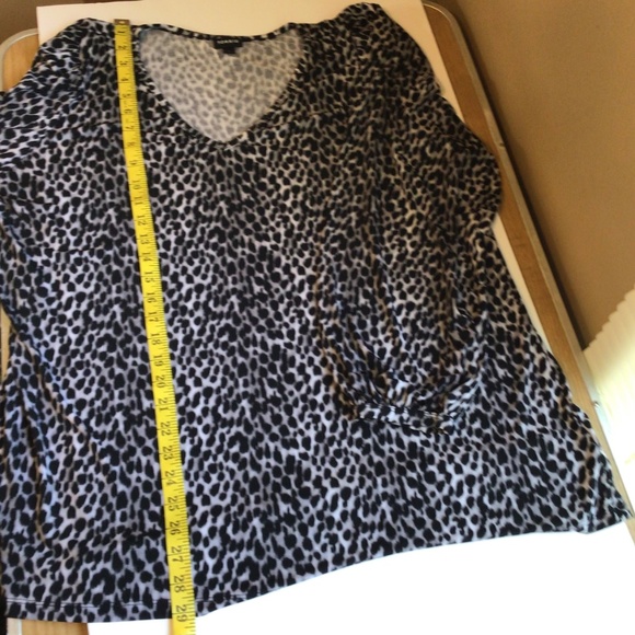 Torrid Blouse Black Size 2(18-20) Black V Neck Animal Print y2k retro glam edgy - Picture 7 of 10